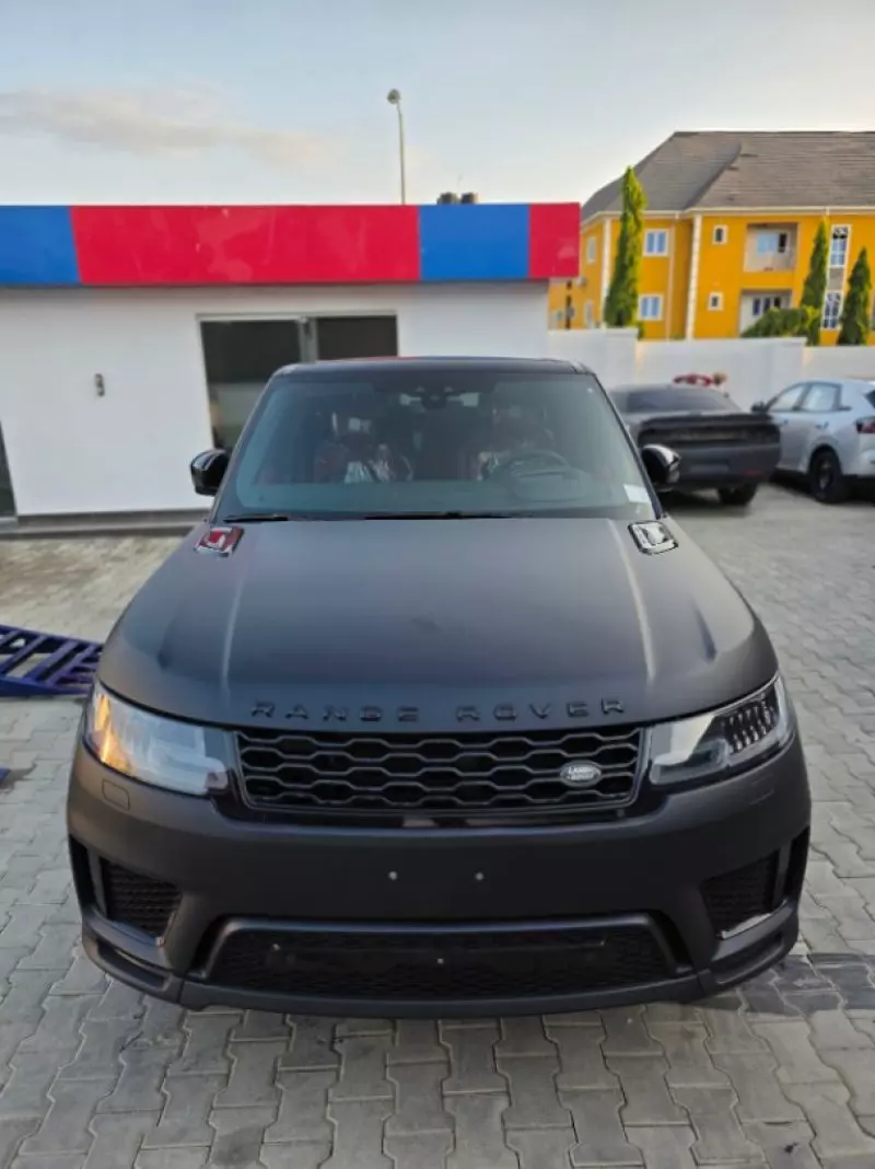 Land Rover Range Rover Sport - 2021