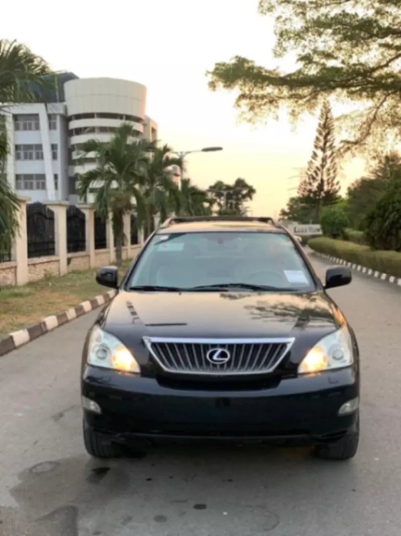 Lexus RX 350   - 2010