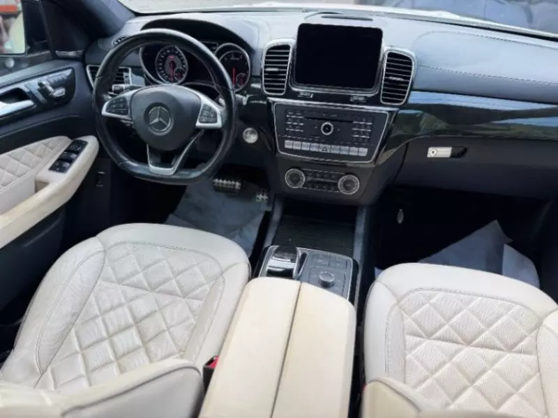 Mercedes-Benz GLE-Class   - 2019