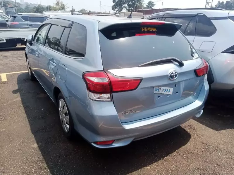 Toyota Fielder hybrid    - 2016