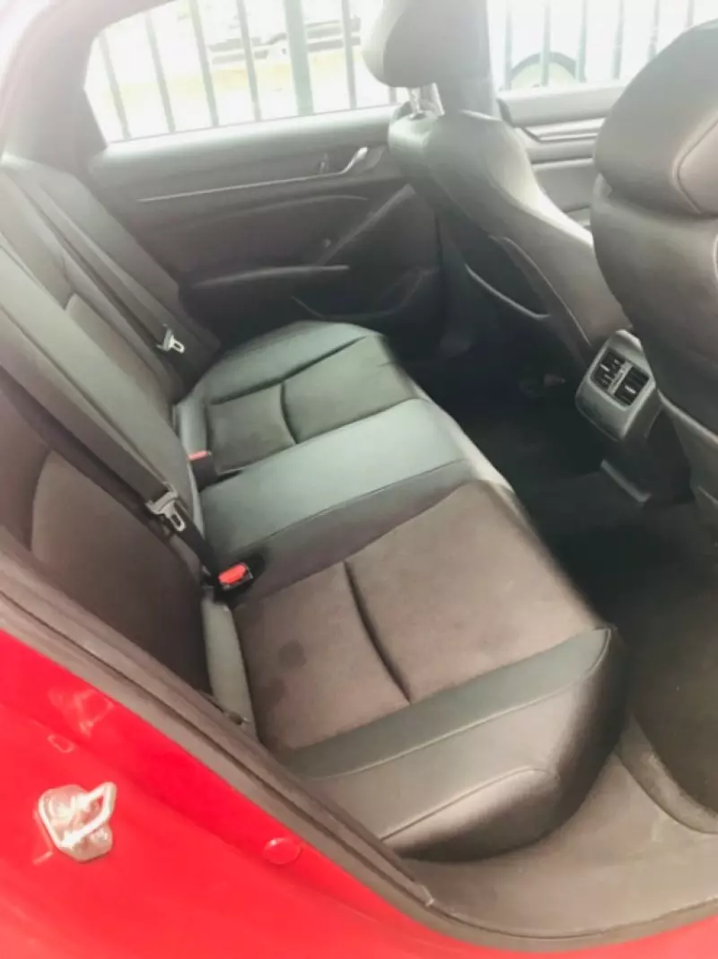 Honda Accord   - 2020