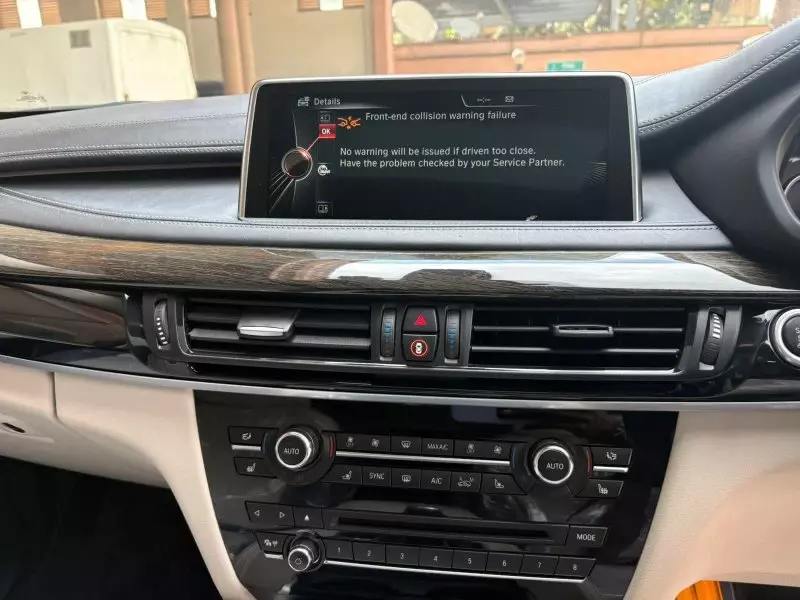 BMW X6   - 2016