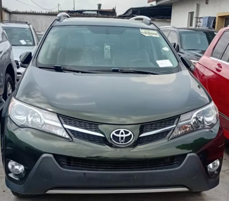 Toyota RAV 4   - 2013