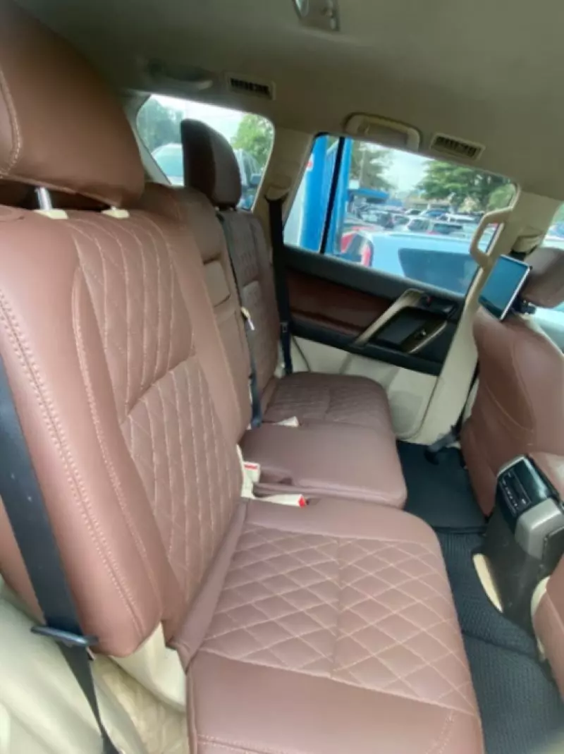 TOYOTA Land Cruiser Prado   - 2016