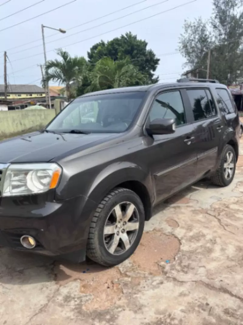 Honda Pilot - 2012