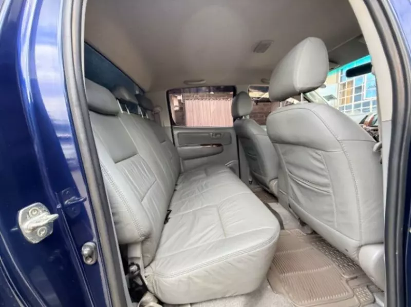 Toyota Hilux   - 2007