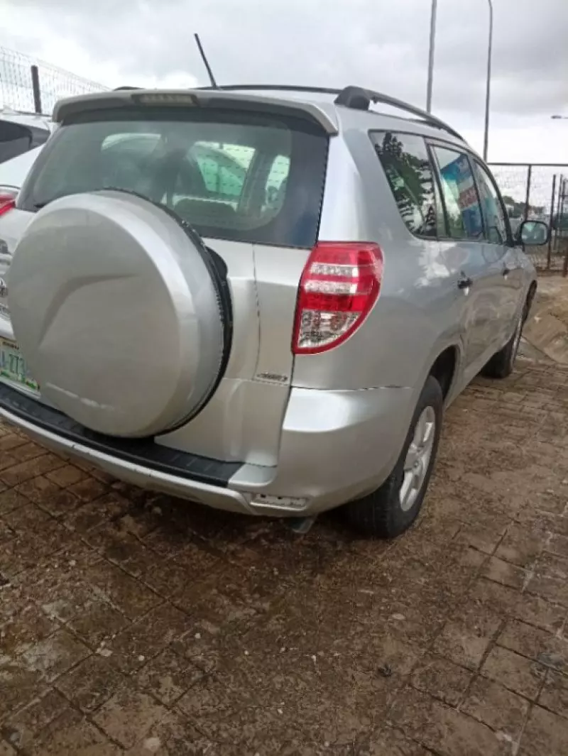 TOYOTA RAV4   - 2008