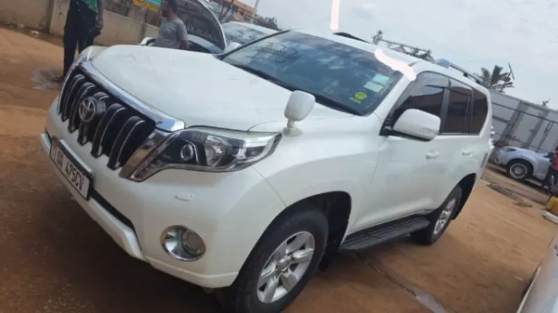 TOYOTA Prado   - 2016