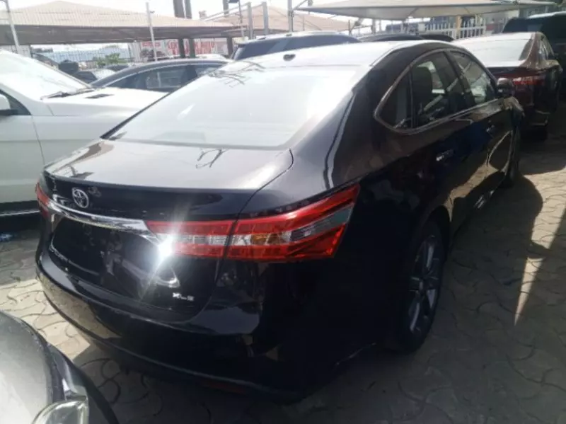 Toyota Avalon - 2014