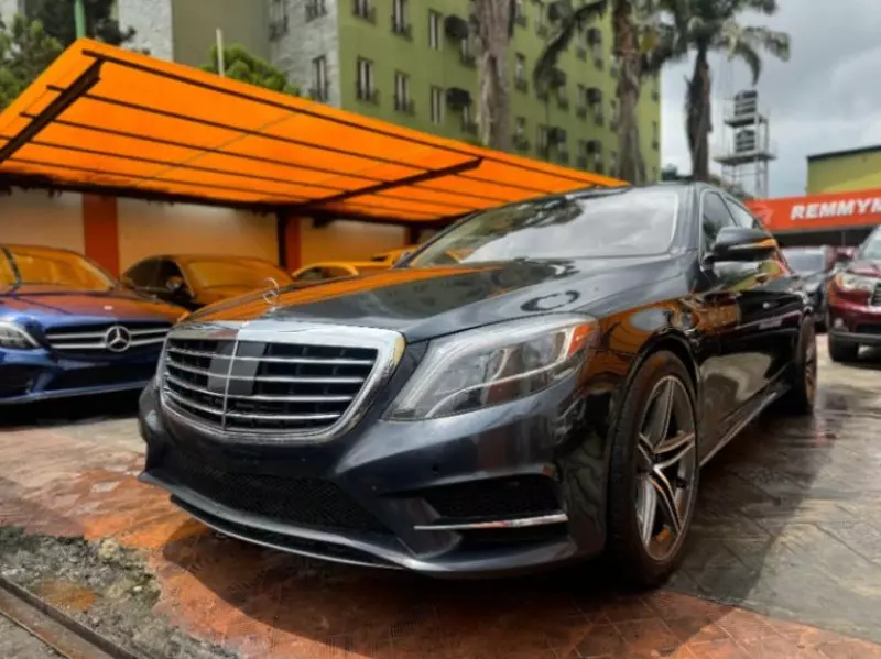 Mercedes-Benz S-Class   - 2014