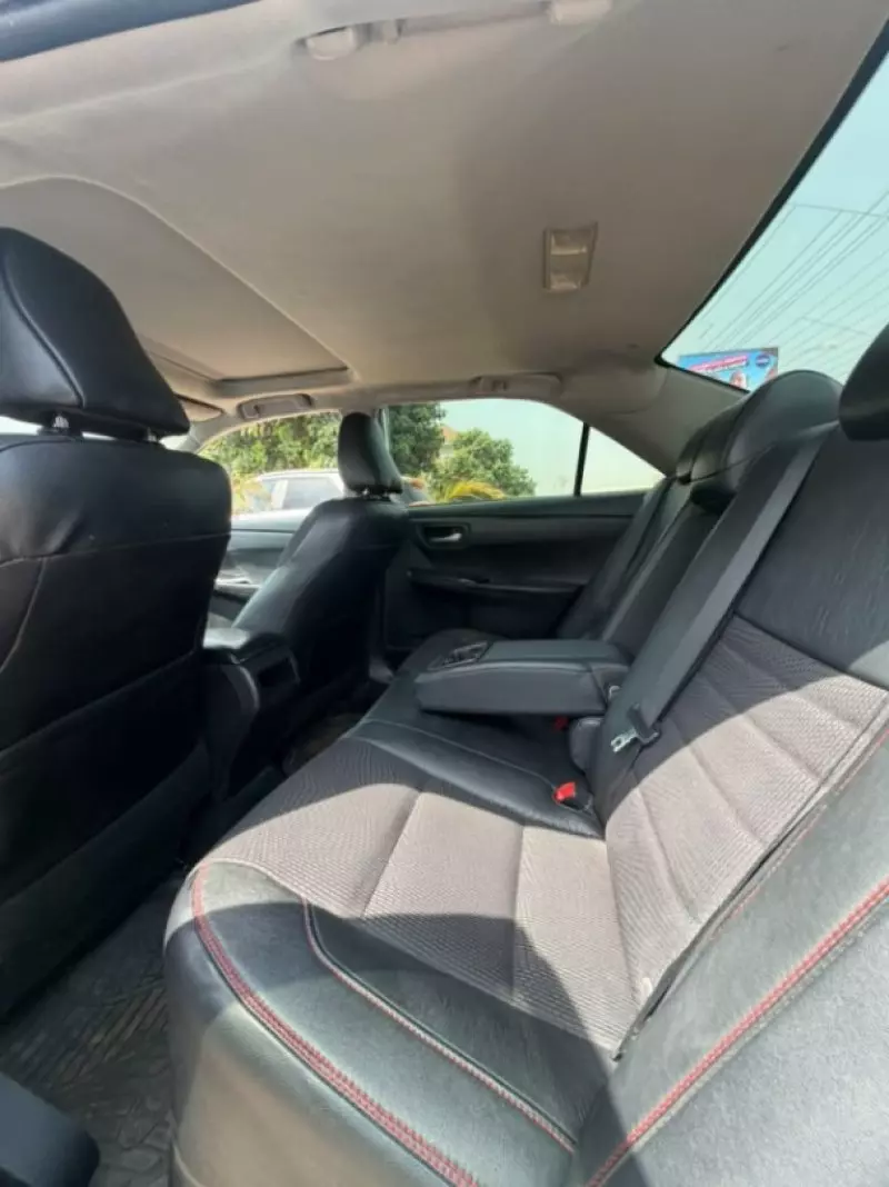TOYOTA Camry   - 2017