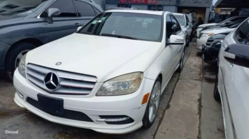 Mercedes-Benz C 300   - 2008