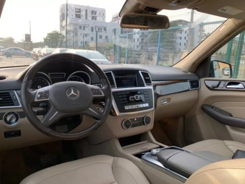 Mercedes-Benz ML-Class - 2013