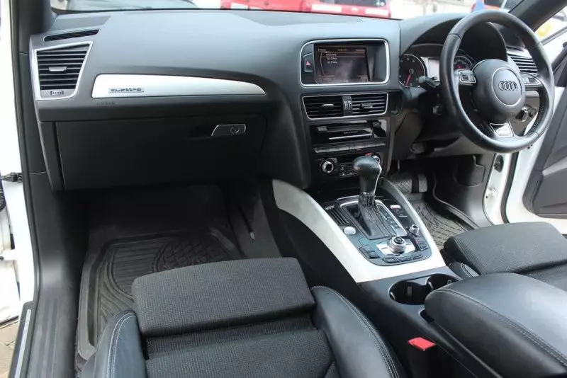Audi Q5   - 2015