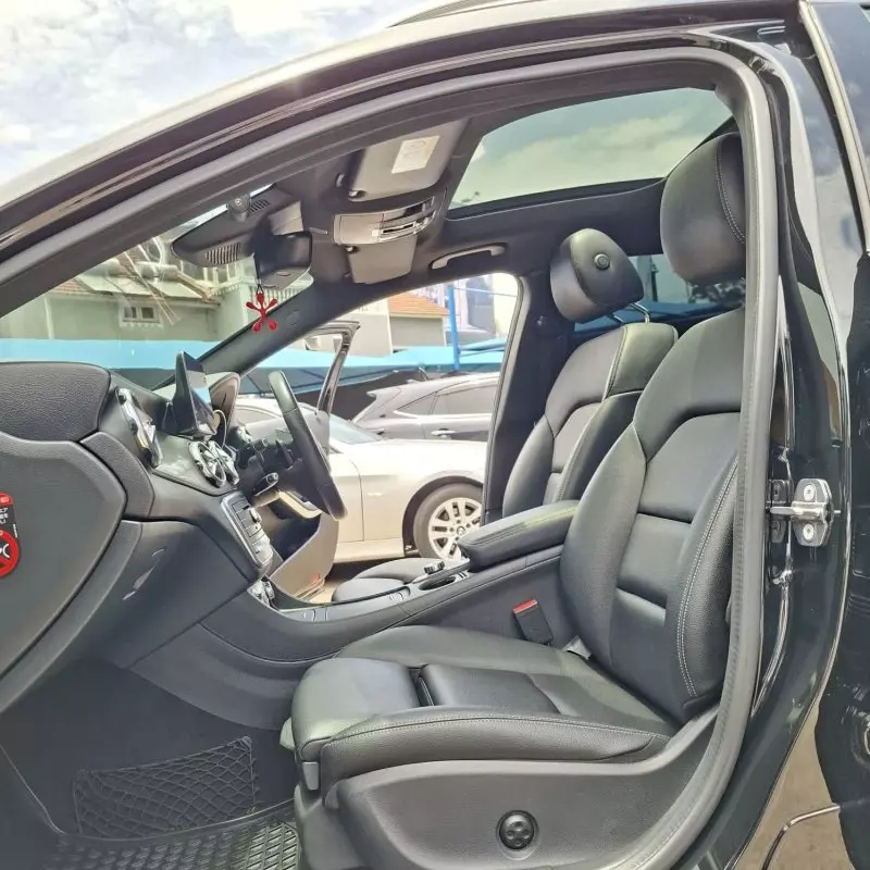 Mercedes-Benz GLA 200   - 2018