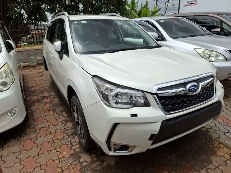 Subaru Forester   - 2015