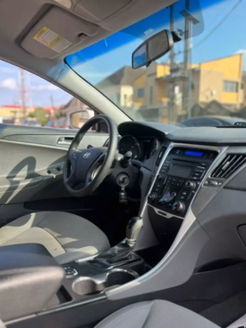 Hyundai SONATA 2,0L BVA GL   - 2013