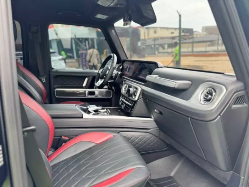 Mercedes-Benz G 63 AMG   - 2023