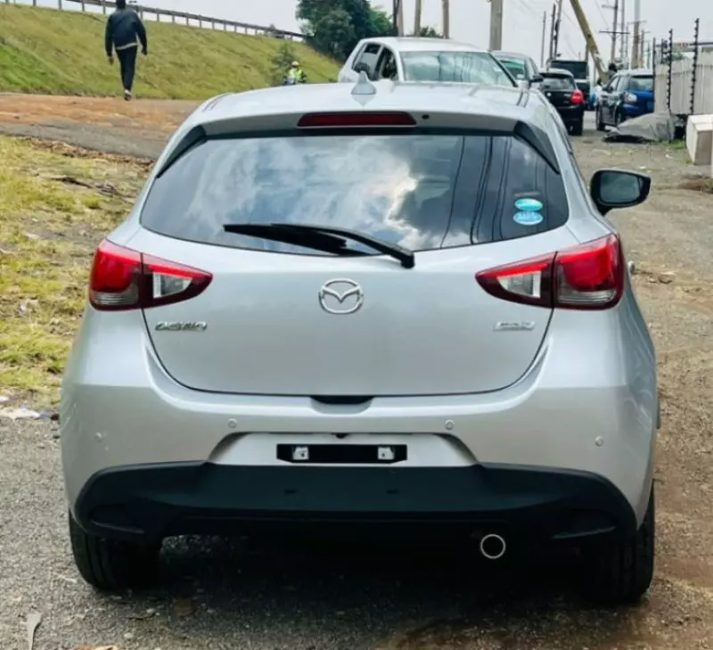 Mazda Demio   - 2018