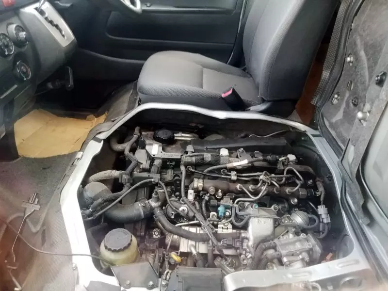 Toyota Hiace   - 2014