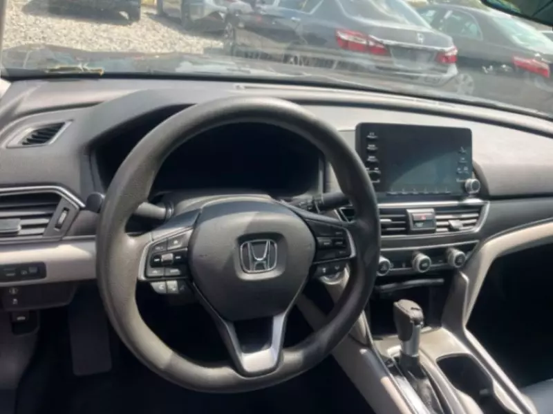 Honda Accord   - 2018