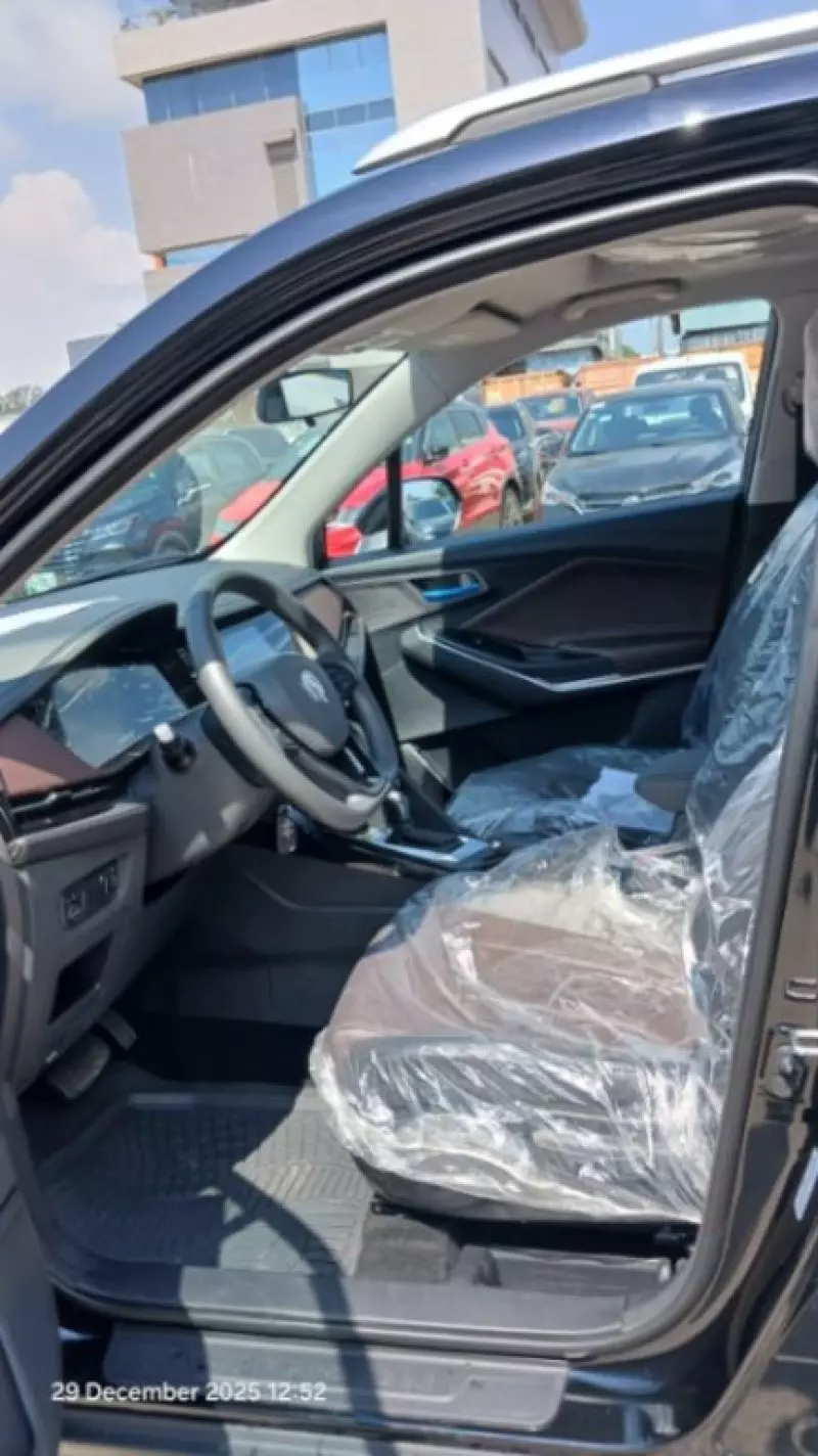 CHANGAN CS15   - 2025