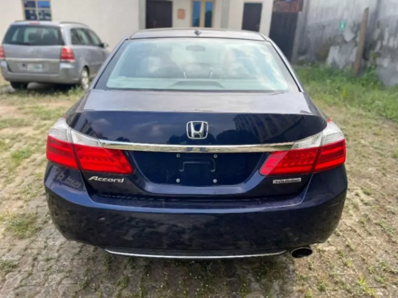 Honda Accord   - 2014