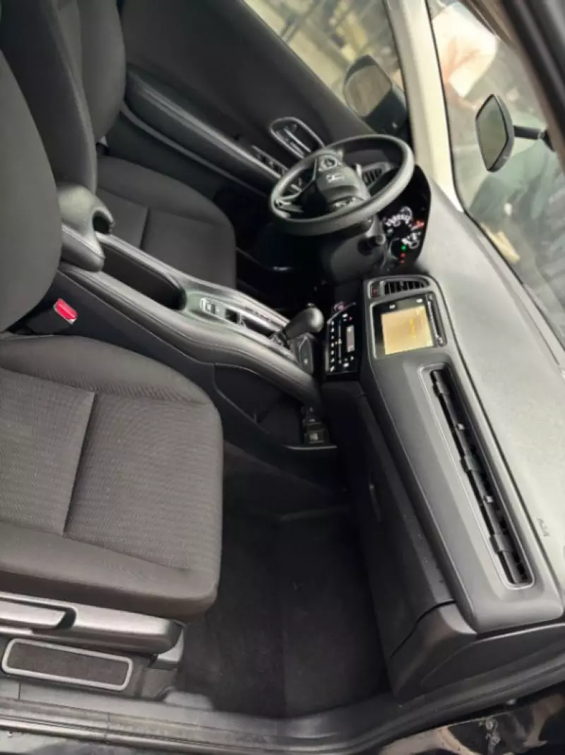 Honda HR-V   - 2015