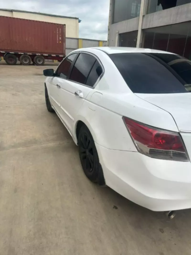 Honda Accord   - 2008