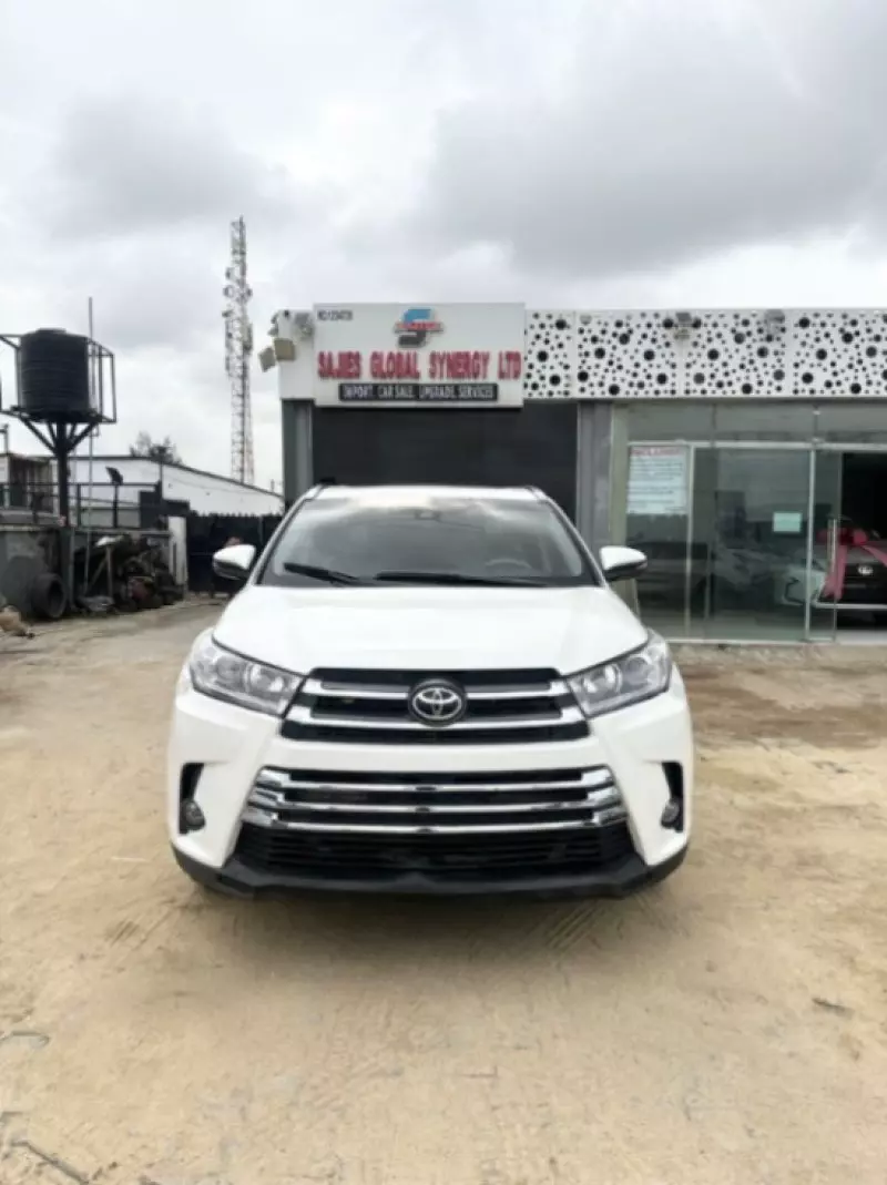 Toyota Highlander - 2017