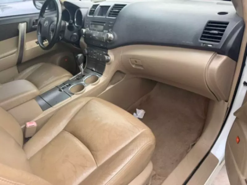 Toyota Highlander   - 2008