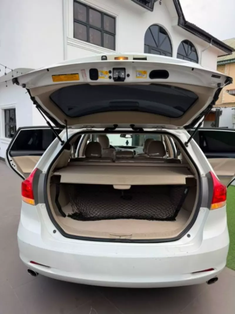 TOYOTA Venza - 2010
