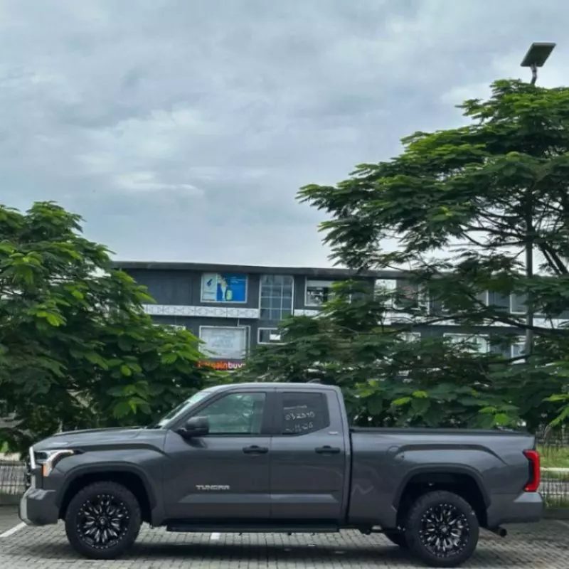 Toyota Tundra   - 2024