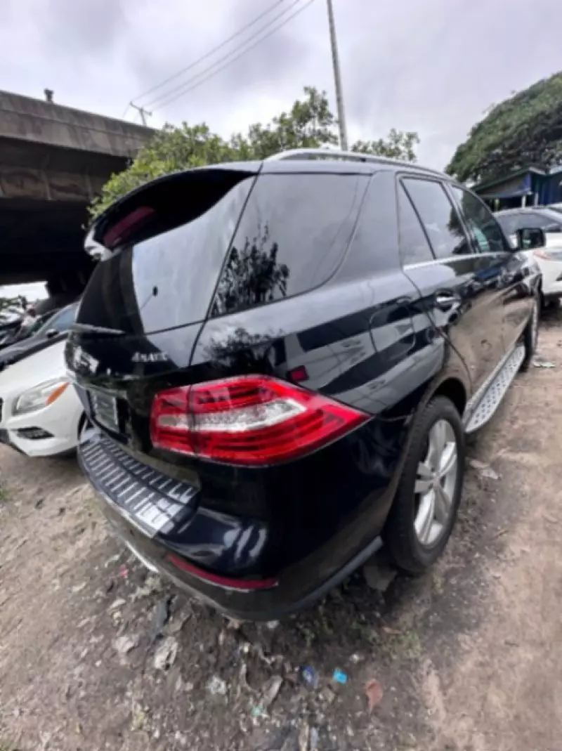 Mercedes-Benz ML 350   - 2013