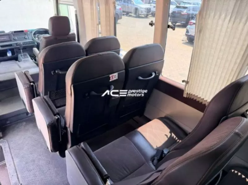 TOYOTA Coaster - 2019