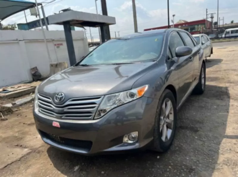 Toyota Venza - 2010