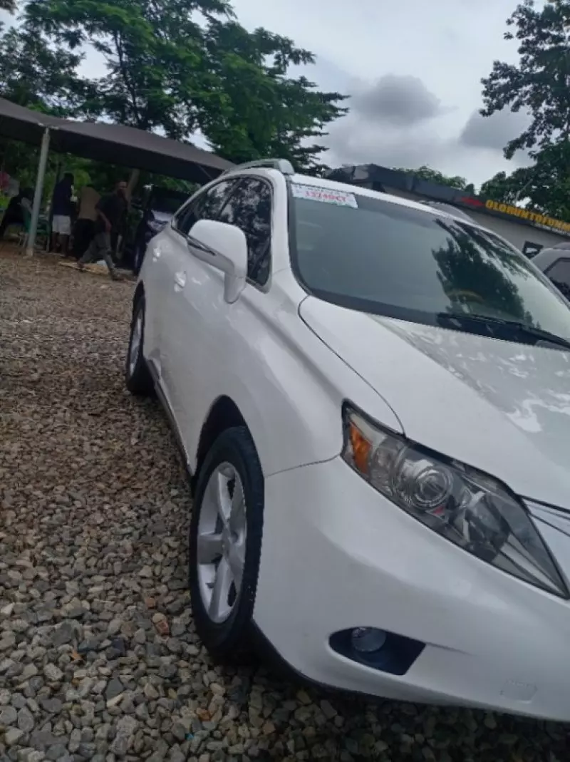 Lexus RX 350   - 2010