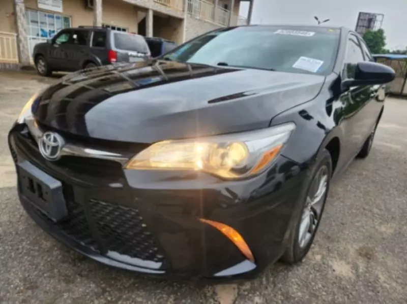 TOYOTA Camry   - 2017