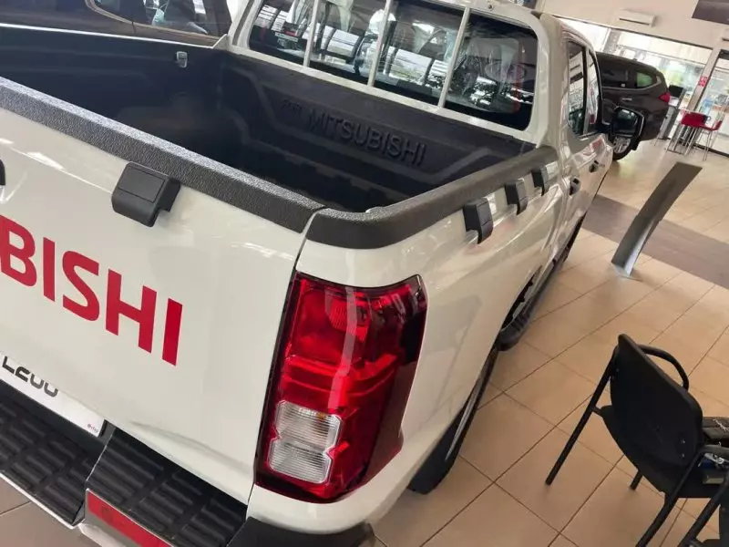 Mitsubishi L200 D/C Sportero A/T   - 2023