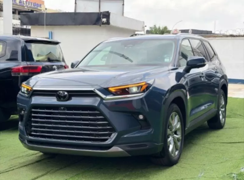 TOYOTA Grand Highlander   - 2024