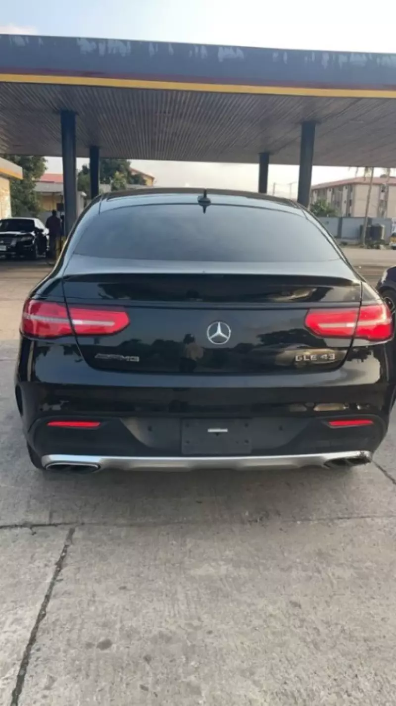 Mercedes-Benz GLE-Class - 2019