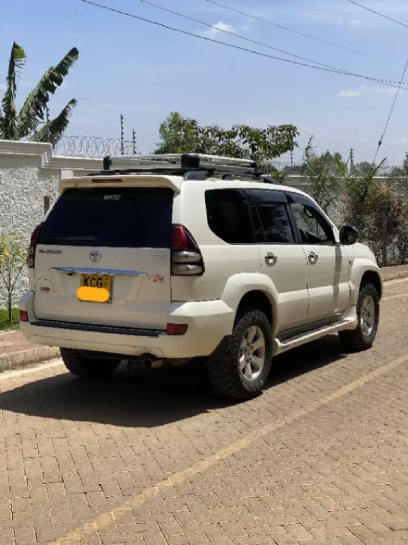 Toyota Landcruiser   - 2008