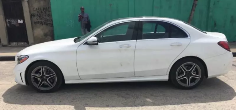 Mercedes-Benz C 300   - 2021