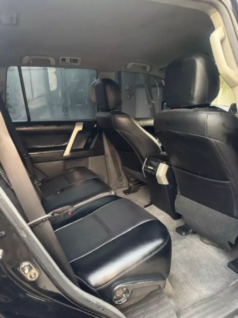 Toyota Landcruiser Prado   - 2010