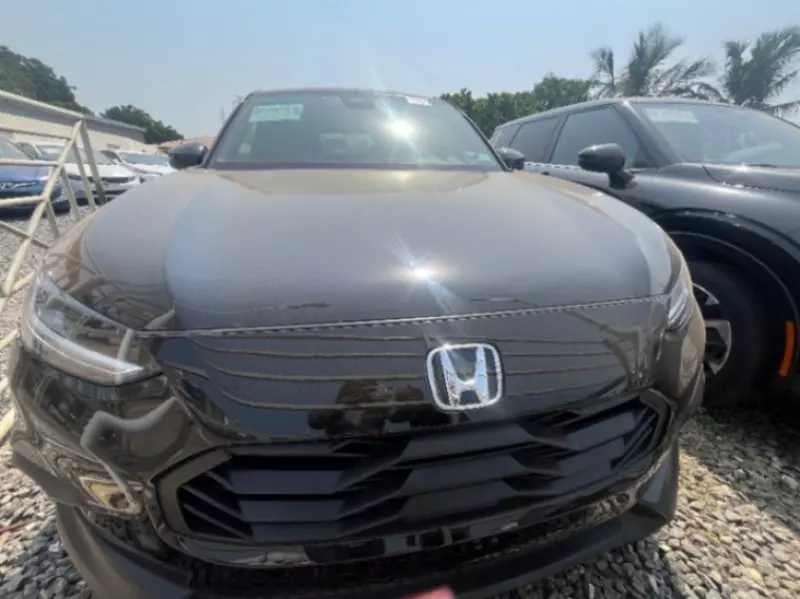 Honda HR-V   - 2025