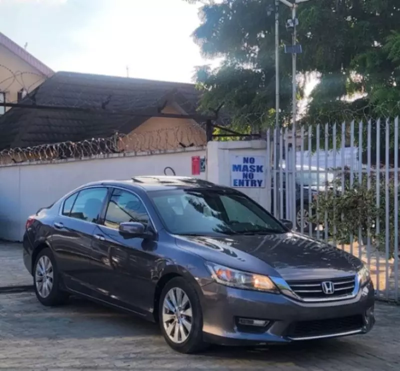 Honda Accord   - 2013