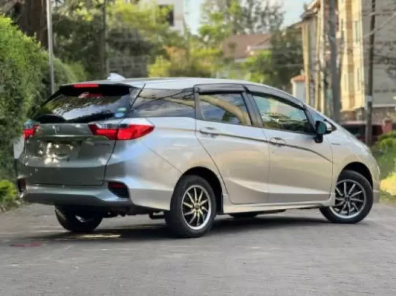 Honda Fit Hybrid    - 2019