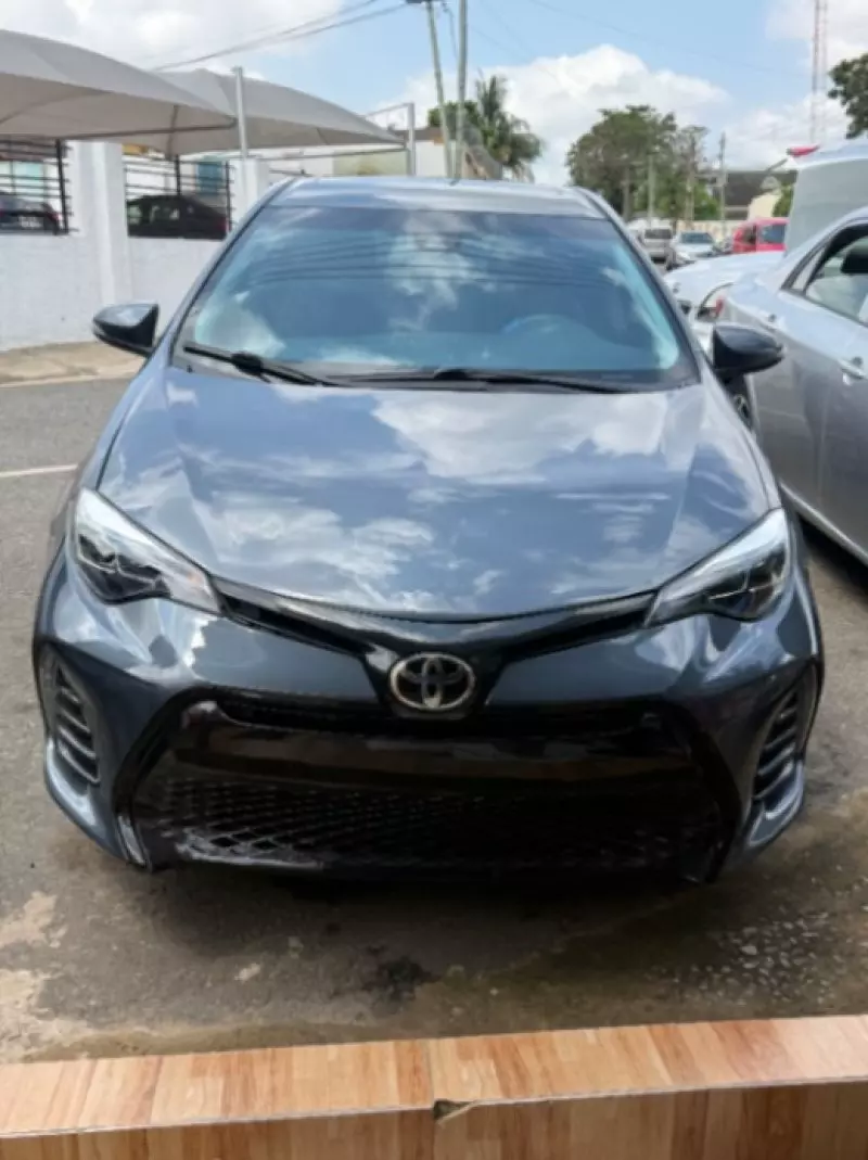 Toyota Corolla   - 2013