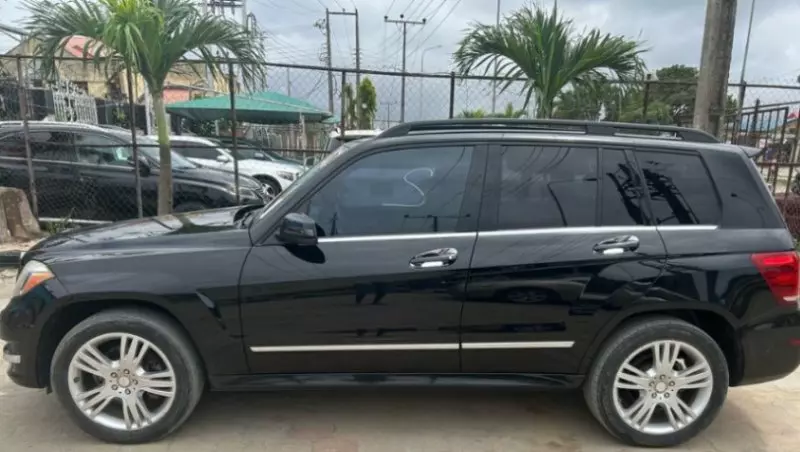 Mercedes-Benz GLK 350   - 2014
