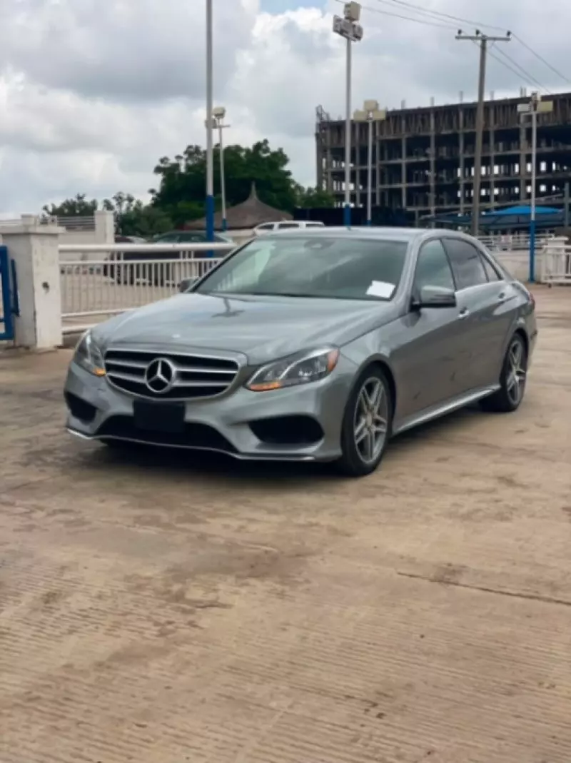 Mercedes-Benz E350   - 2014